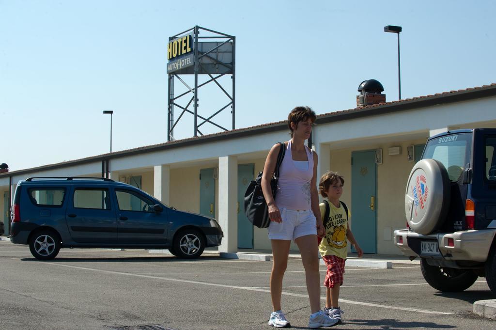 Autohotel Ravenne Extérieur photo