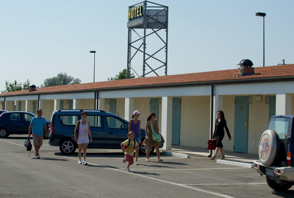Autohotel Ravenne Extérieur photo